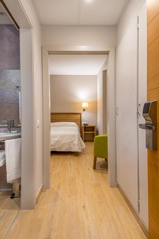 Hotel Jaume D'Urgell Balaguer Extérieur photo